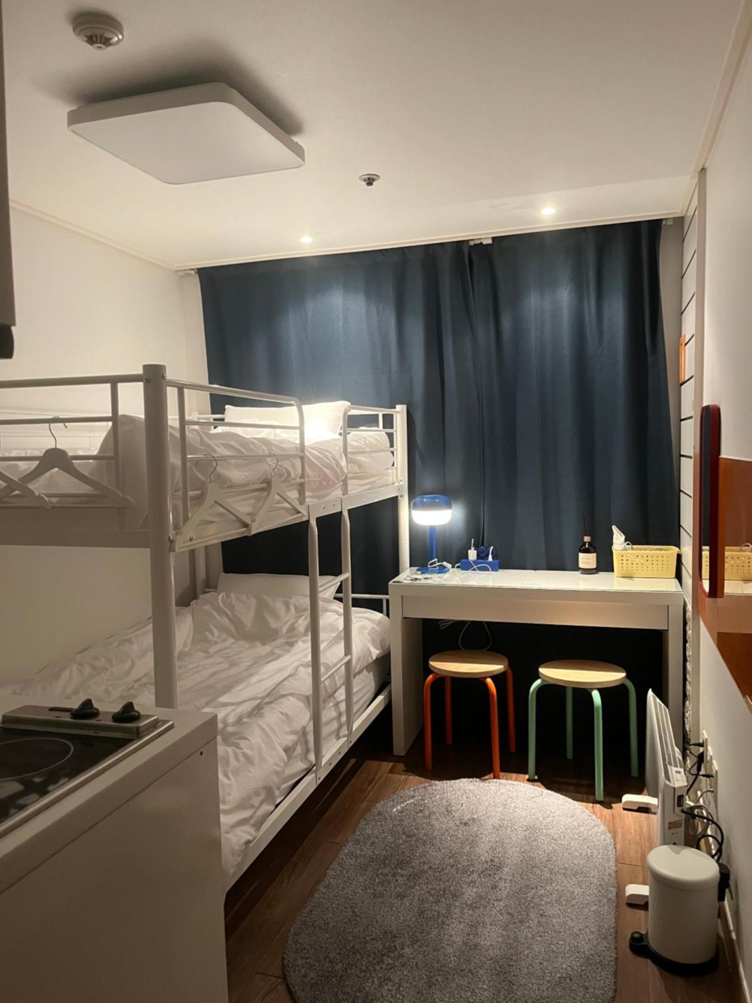 Near Hongdae, Shinchon-two Super Single Beds- Apartment *